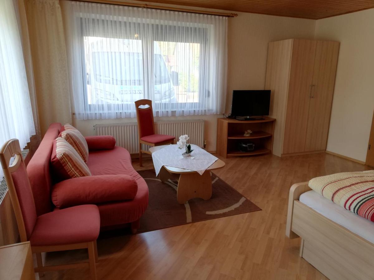 Am Waldrand Spreewald Hotell Burg  Eksteriør bilde